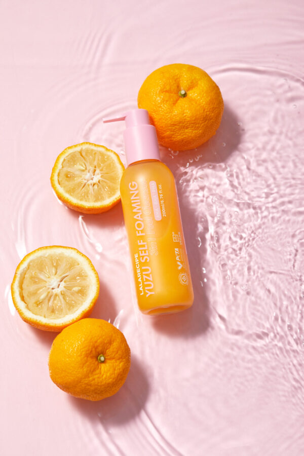 Yuzu Self-Foaming 3in1 Cleanser