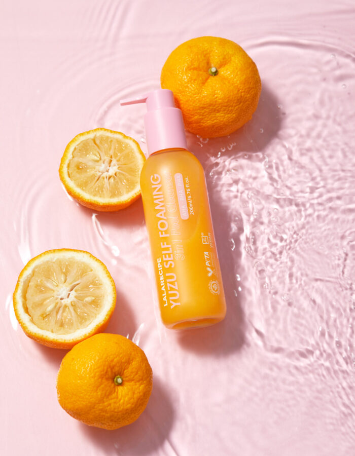 Yuzu Self-Foaming 3in1 Cleanser